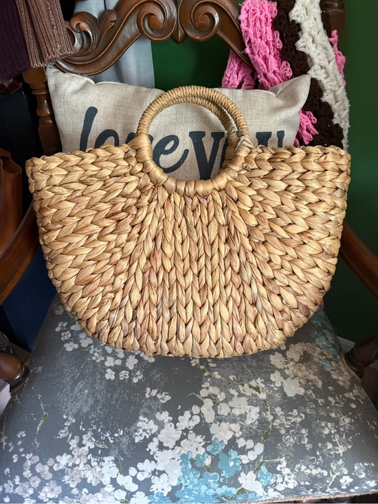 Handbags - Natural Woven Straw Tote Bag with Round Handles